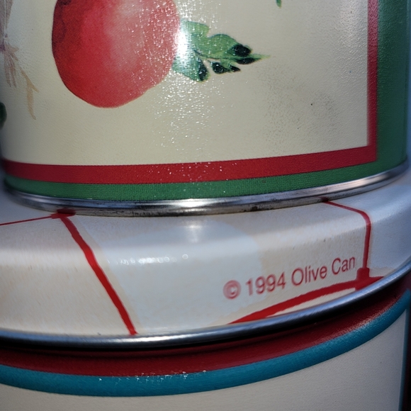 Olive Can Company 3 Pc Canister set. Dated 1994 - Picture 6 of 16
